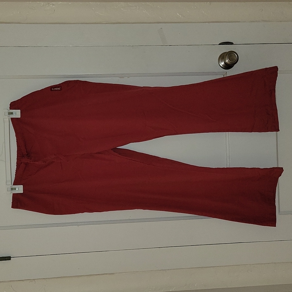 Women's Size Medium Magenta Colored Scrub Bottoms